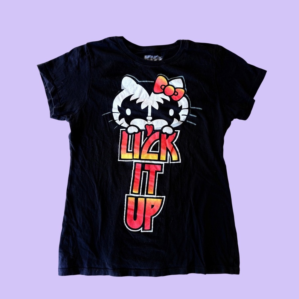 Y2K Rare Hello Kitty x KISS Lick It Up Graphic T-Shirt Band Tee Scene #18